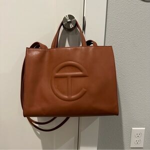 Telfar Medium shopping bag